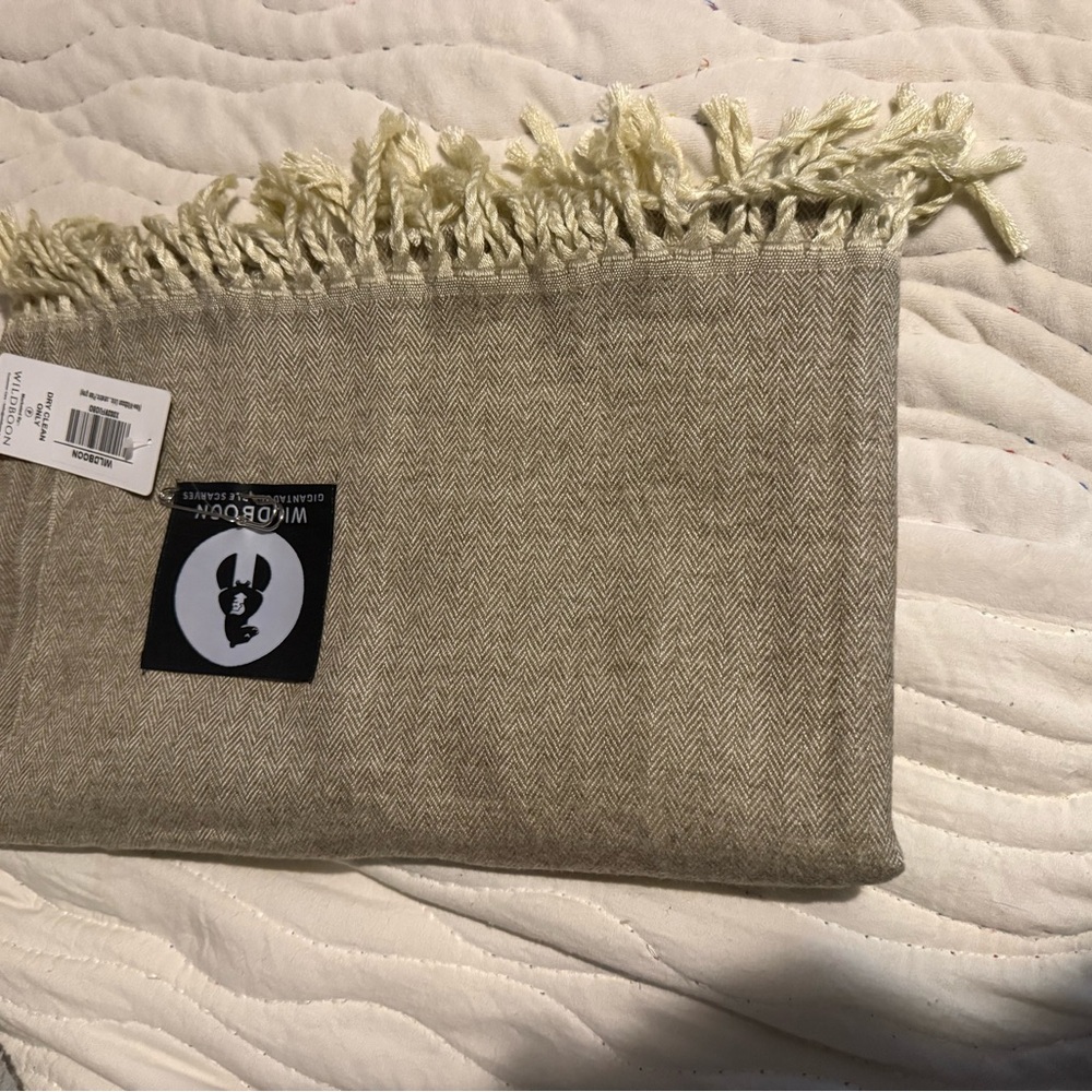 Wearable Scarf 72x27